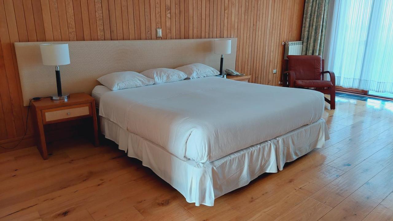 Hotel Y Cabanas Llanuras De Diana - Caja Los Andes Puerto Natales Exteriör bild