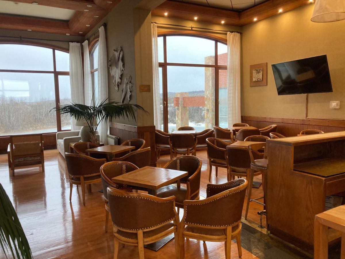 Hotel Y Cabanas Llanuras De Diana - Caja Los Andes Puerto Natales Exteriör bild