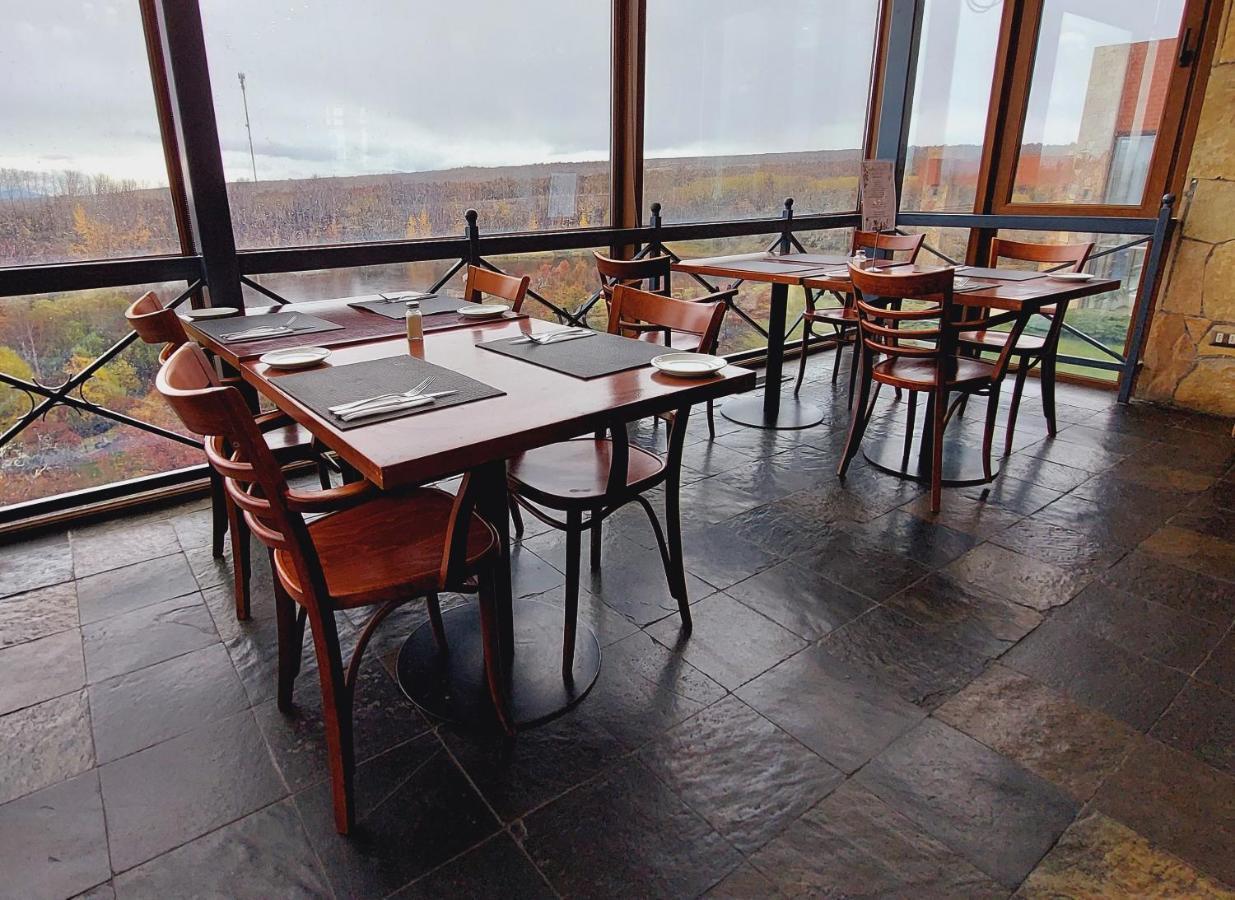 Hotel Y Cabanas Llanuras De Diana - Caja Los Andes Puerto Natales Exteriör bild