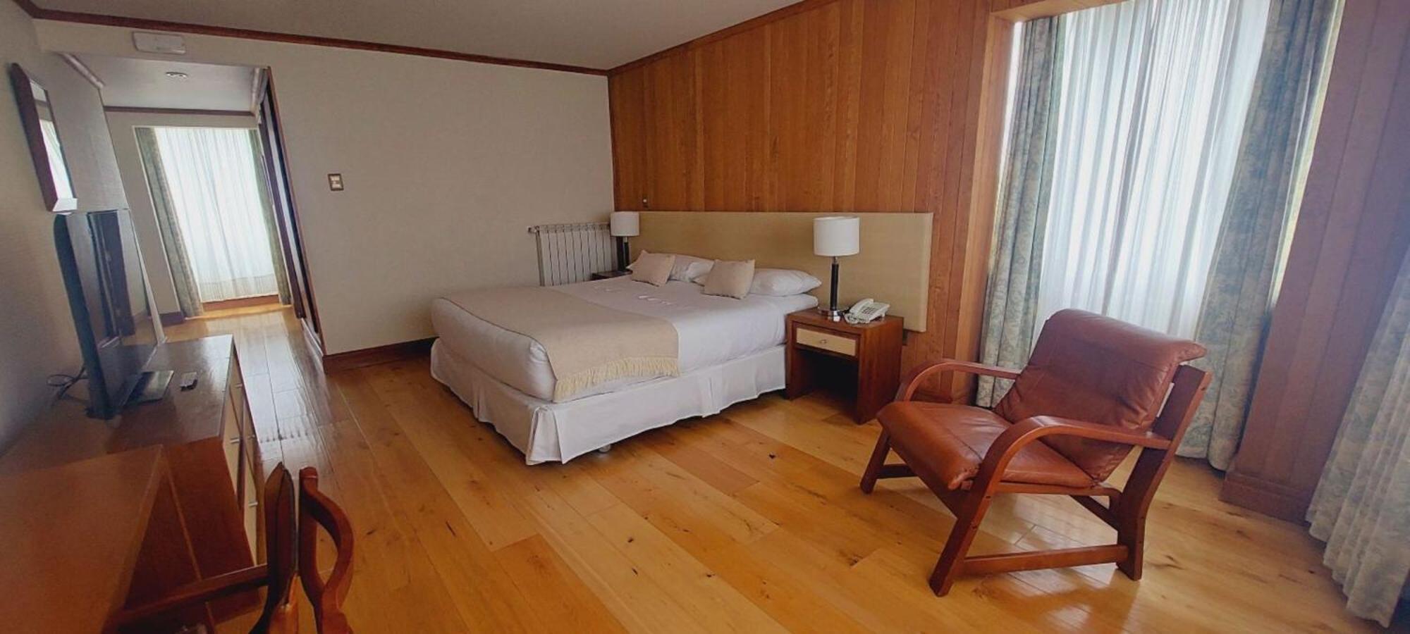 Hotel Y Cabanas Llanuras De Diana - Caja Los Andes Puerto Natales Exteriör bild