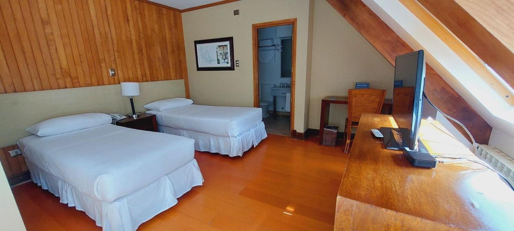 Hotel Y Cabanas Llanuras De Diana - Caja Los Andes Puerto Natales Exteriör bild